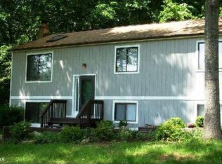 7463 Porch Rd, Warrenton, VA 20187