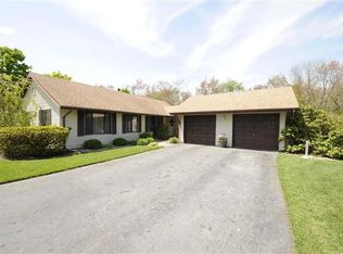 1070 Acorn Dr, Toms River, NJ 08753