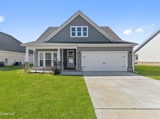10667 Wren Grv, Gulfport, MS 39501