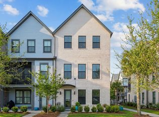 1570 Hancock St, Mount Pleasant, SC 29464