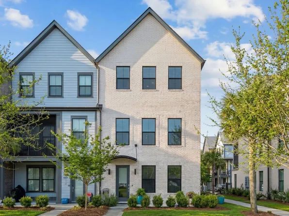 1570 Hancock St, Mount Pleasant, SC 29464