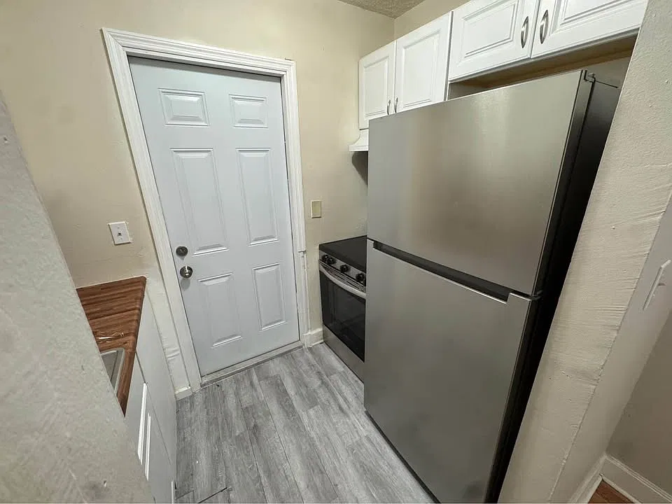 2 bed, 575 sqft, $1,250 — Photo 3