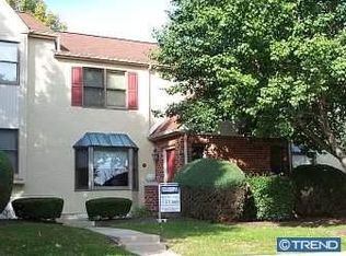 211 Stone Ridge Dr #211, Norristown, PA 19403