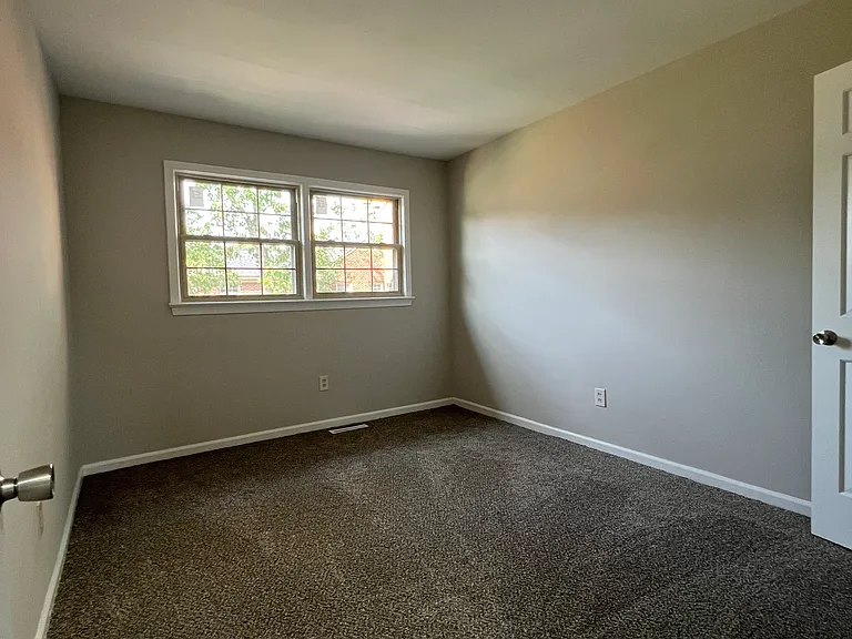 400 Advocate Ct #D — Photo 21