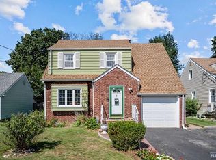 255 Graphic Blvd, New Milford, NJ 07646