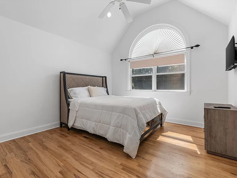 6 Bennett Dr — Photo 33