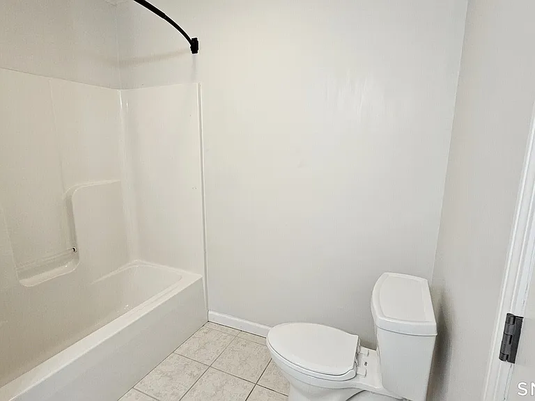1158 Hartford Tpke #10 — Photo 18