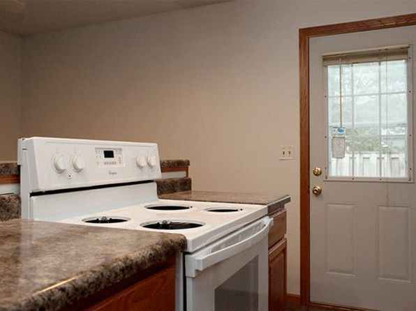 340 Elm St W APT 1