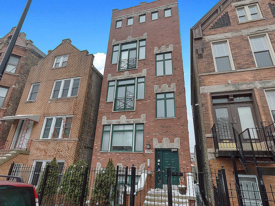 1st image of 1845 W Armitage Ave #2