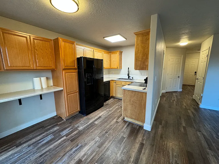 734 E Green Ridge Ave #1 — Photo 2