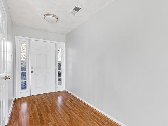 Entrance to 22 Ashley