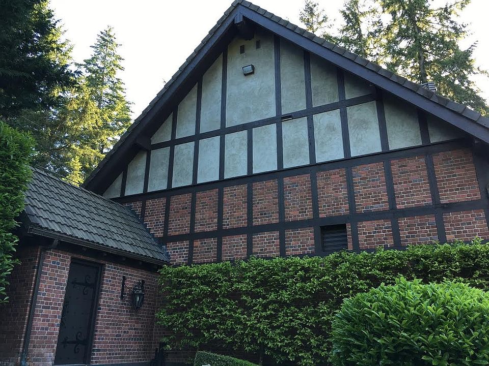 1st image of 5 Thornewood Ln SW