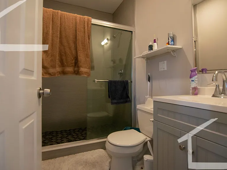 37 Long Ave #3 — Photo 7