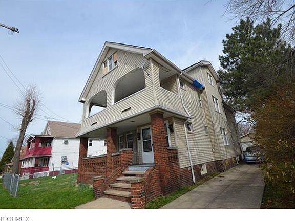 3rd image of 15001 Pepper Ave