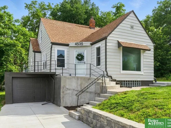 4535 Bedford Ave, Omaha, NE 68104