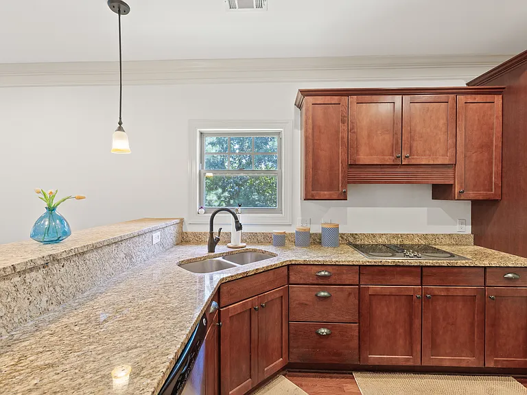 102 Mallard Dr #1A — Photo 21