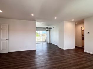 1350 N Cambridge St #14, Orange, CA 92867