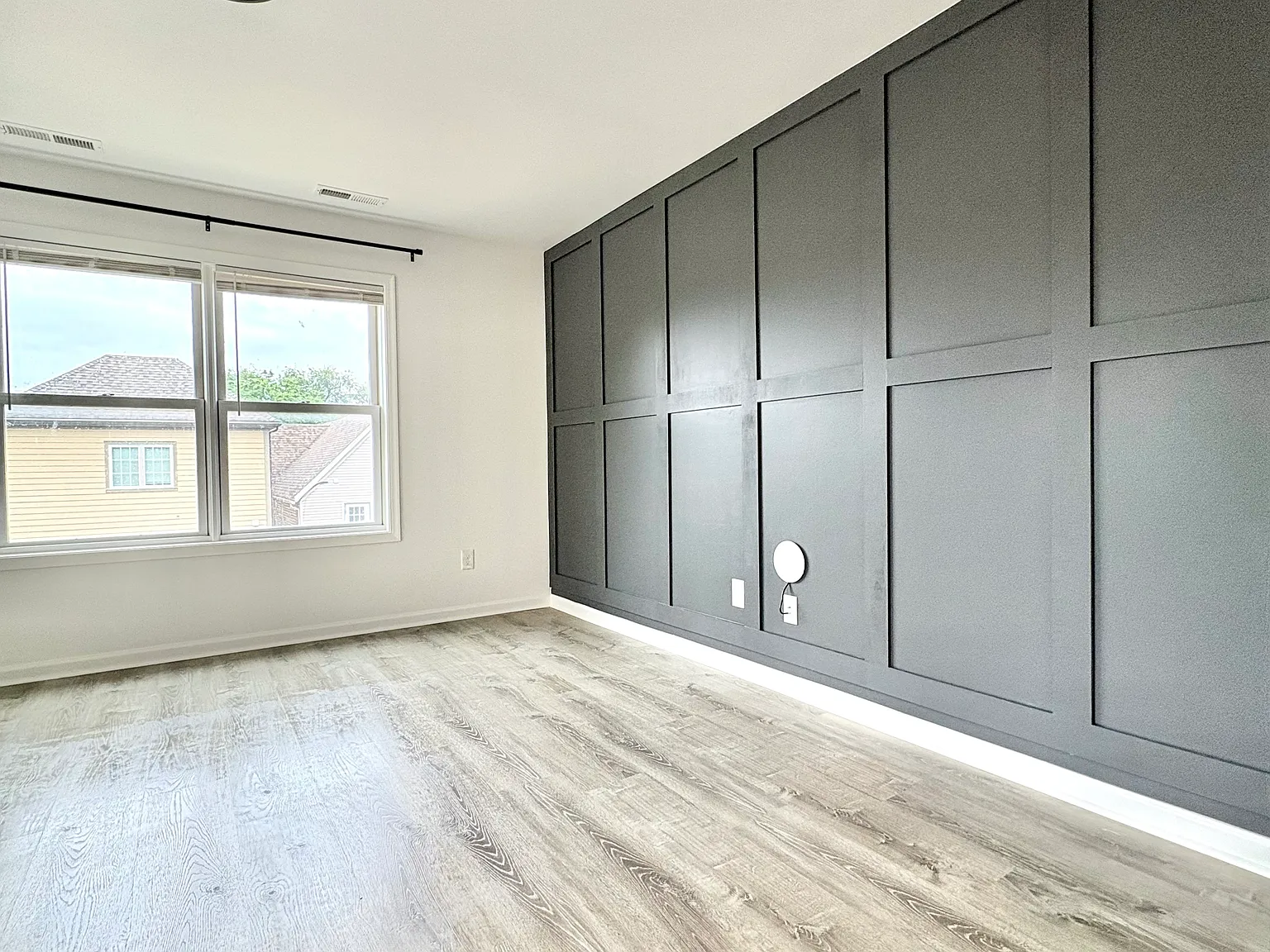 3 bed, 1700 sqft, $2,100 — Photo 1