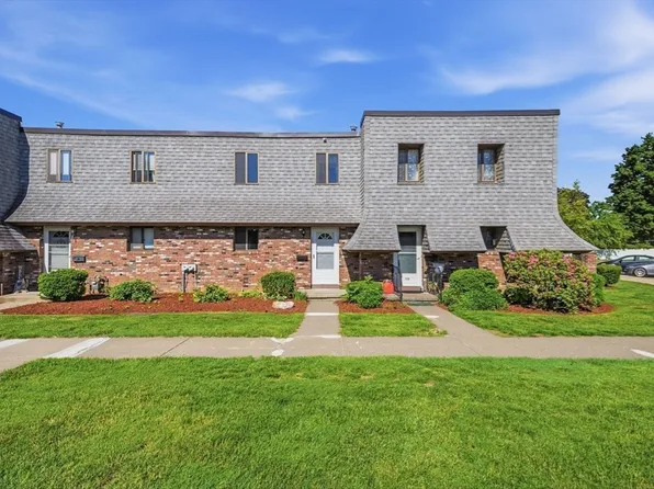 117 Beekman Dr Unit 117, Agawam, MA 01001
