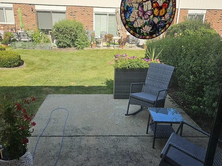 Backyard patio w/ furniture (furniture not included)