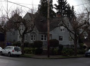 3030-3036 SE Ankeny St, Portland, OR 97214