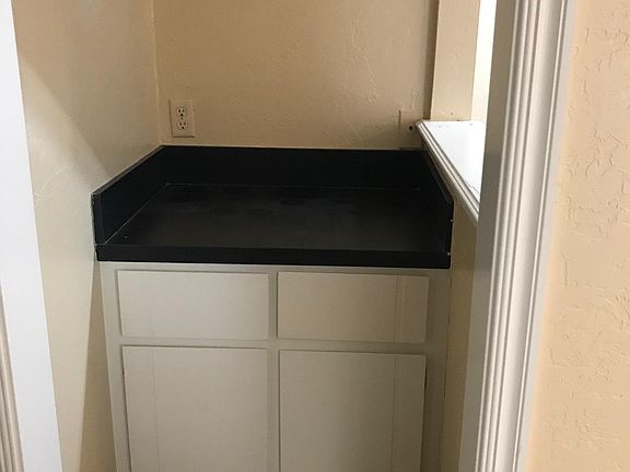 5th image of 4038 NW Ozmun Ave APT B