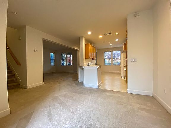 4th image of 2057 De Anza Ln