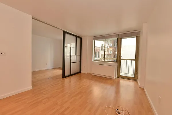 Rented by Level Group | media 4