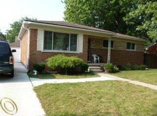 21730 Kingsville St, Detroit, MI 48236
