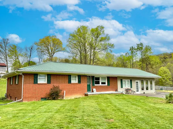 3109 Old Highway 411, Dandridge, TN 37725