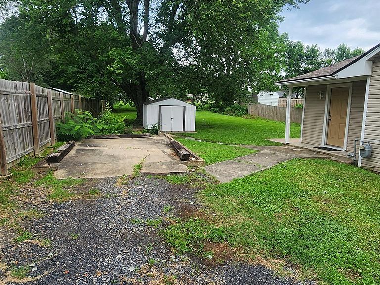 Listing photo 5