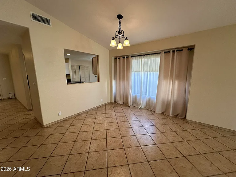 14462 N Sherwood Dr #B — Photo 10