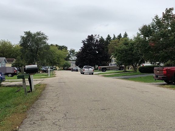4th image of 311 Hillandale Dr