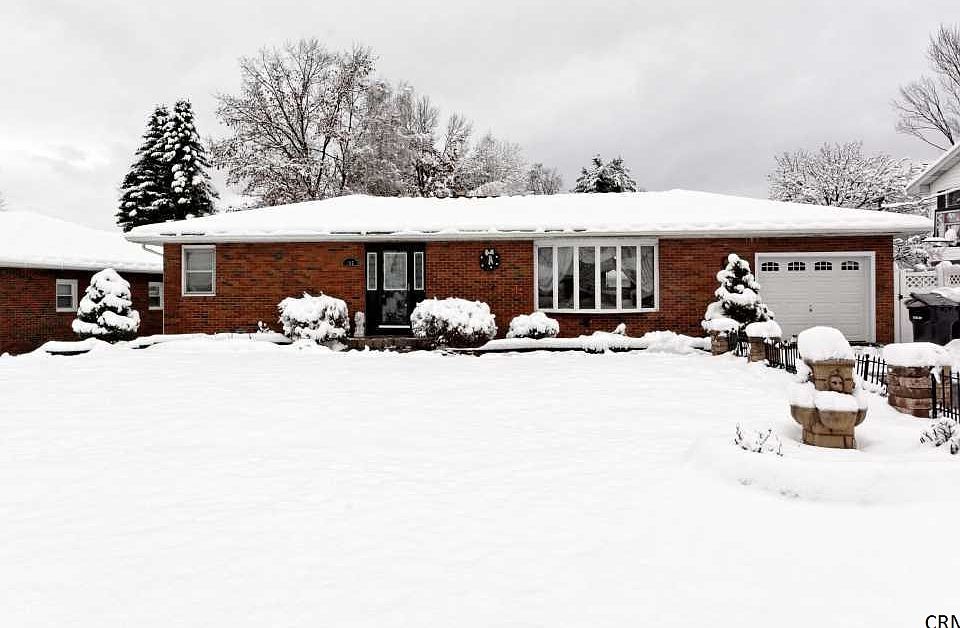 1st image of 162 Sherman Ave