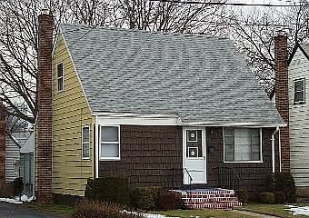 1st image of 545 10th Ave