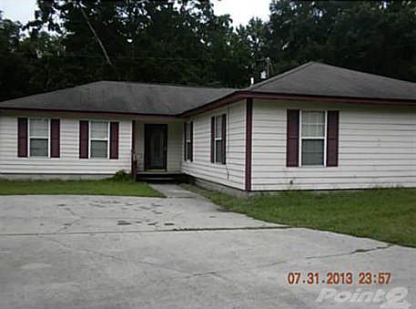 2nd image of 4013 Campbell St