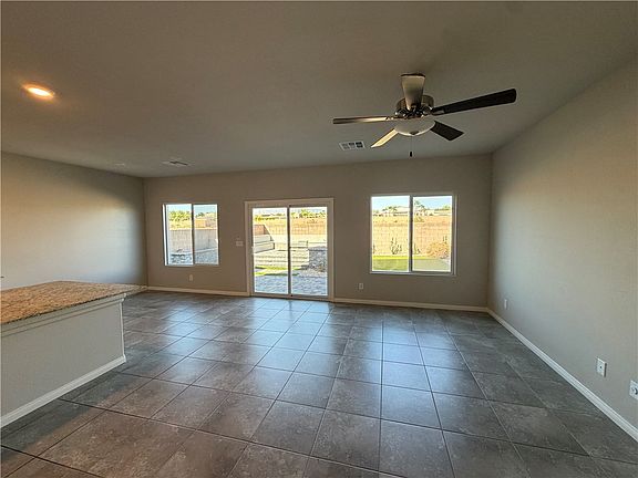 5th image of 8231 Selenite St