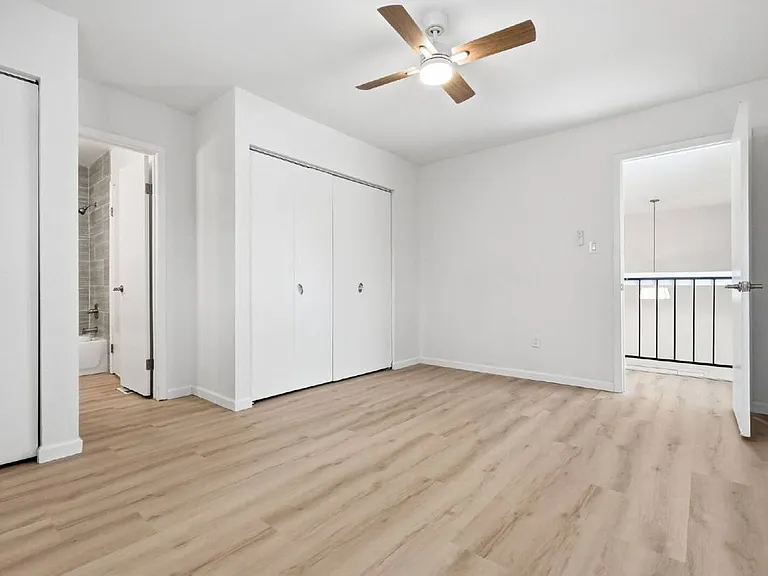 11731 Sherman St — Photo 10