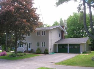 16 Lexington St, Orono, ME 04473