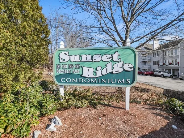 181 Eastern Ave APT 203, Manchester, NH 03104