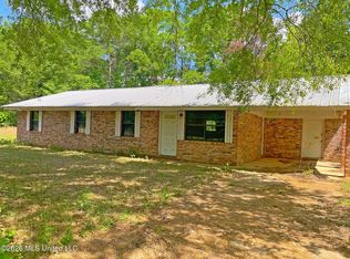 1761 Chisolm Cemetary Rd, Collinsville, MS 39325
