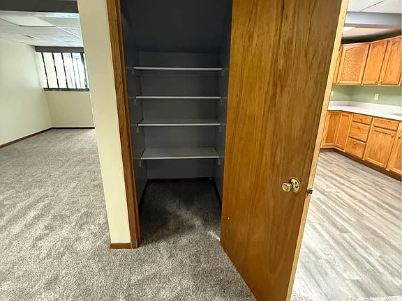 3rd image of 1127 Trail Dr #1