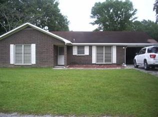 28 Delaware Rd, Goose Creek, SC 29445