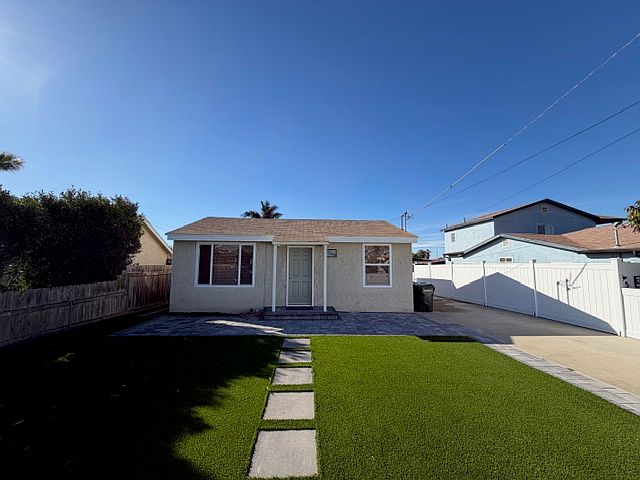 1st image of 1268 Georgia St