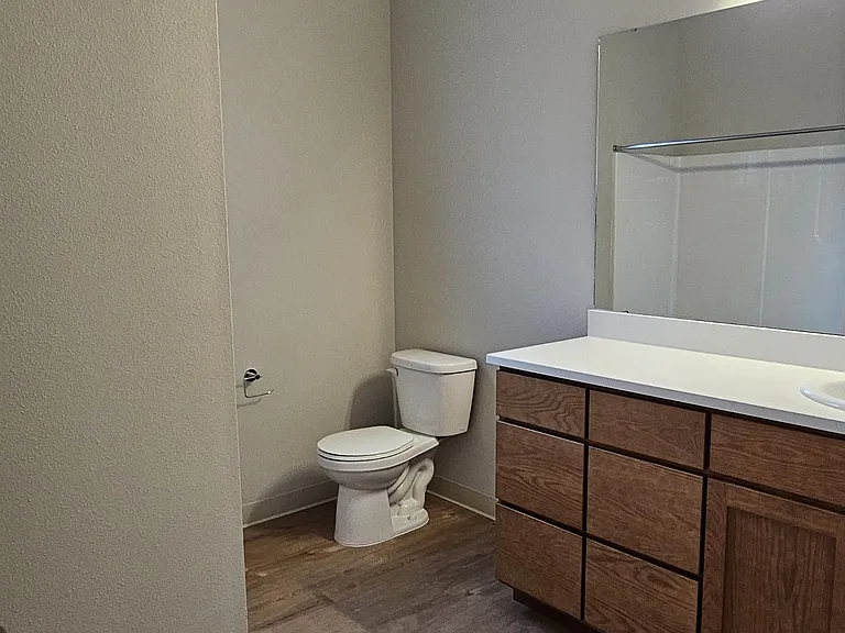 1209 10th St #B204 — Photo 15