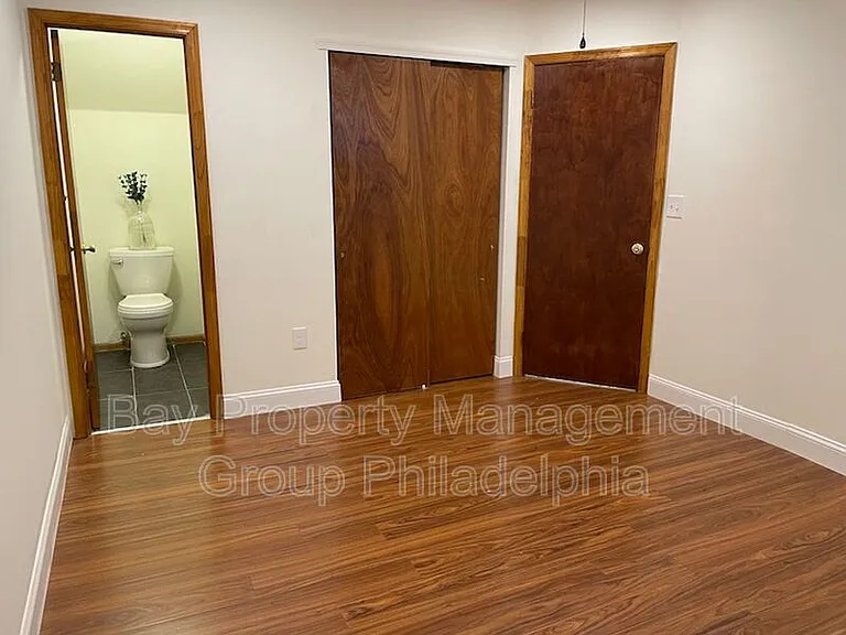 1432 W Venango St #1 — Photo 10