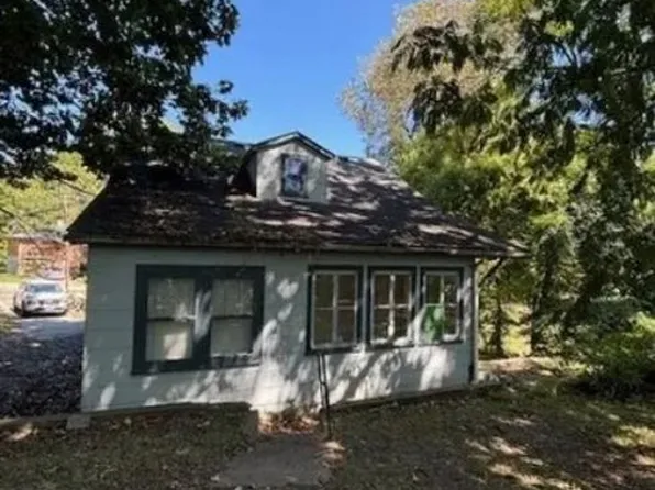 9903 Jeffrey Dr, Saint Louis, MO 63137