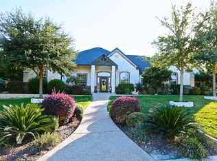 273 Eagle Landing Dr, Belton, TX 76513