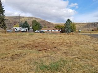 0 Park St, Wallowa, OR 97885