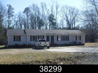 477 Huntingridge Rd #B, Greenville, NC 27834